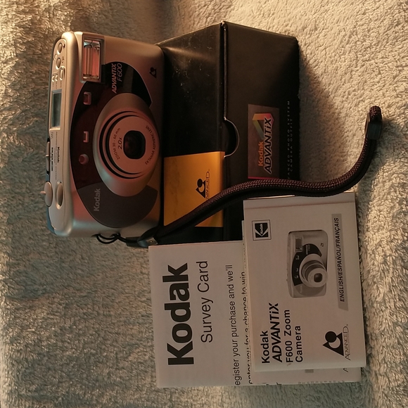 Kodak Advantix F600 Zoom APS SLR Film Camera Vintage D1
